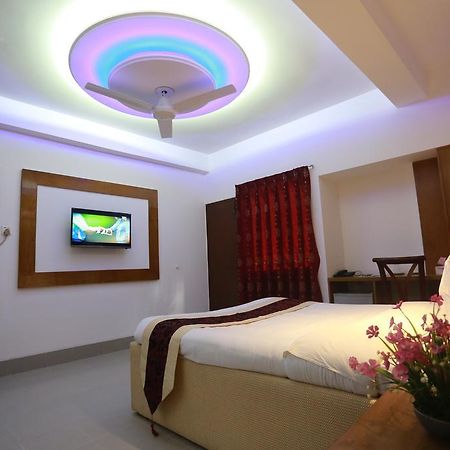 Nagar Valley Hotel Ltd. Dhaka Buitenkant foto