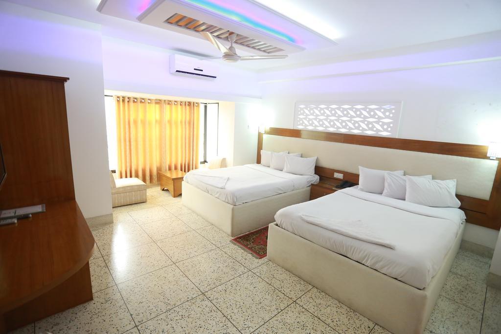 Nagar Valley Hotel Ltd. Dhaka Buitenkant foto