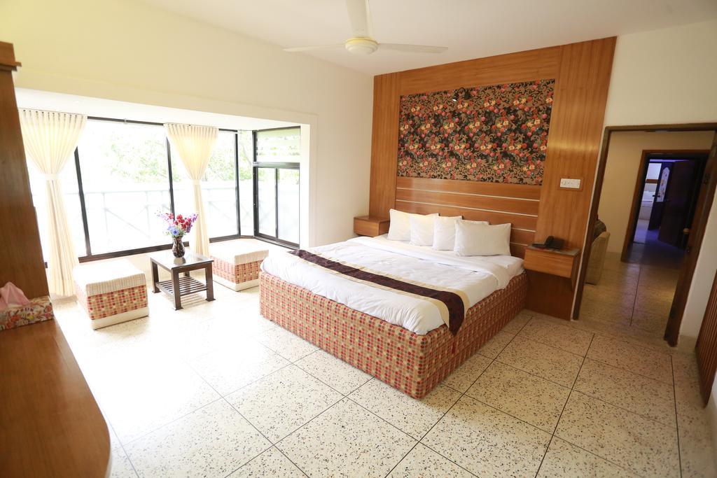 Nagar Valley Hotel Ltd. Dhaka Buitenkant foto