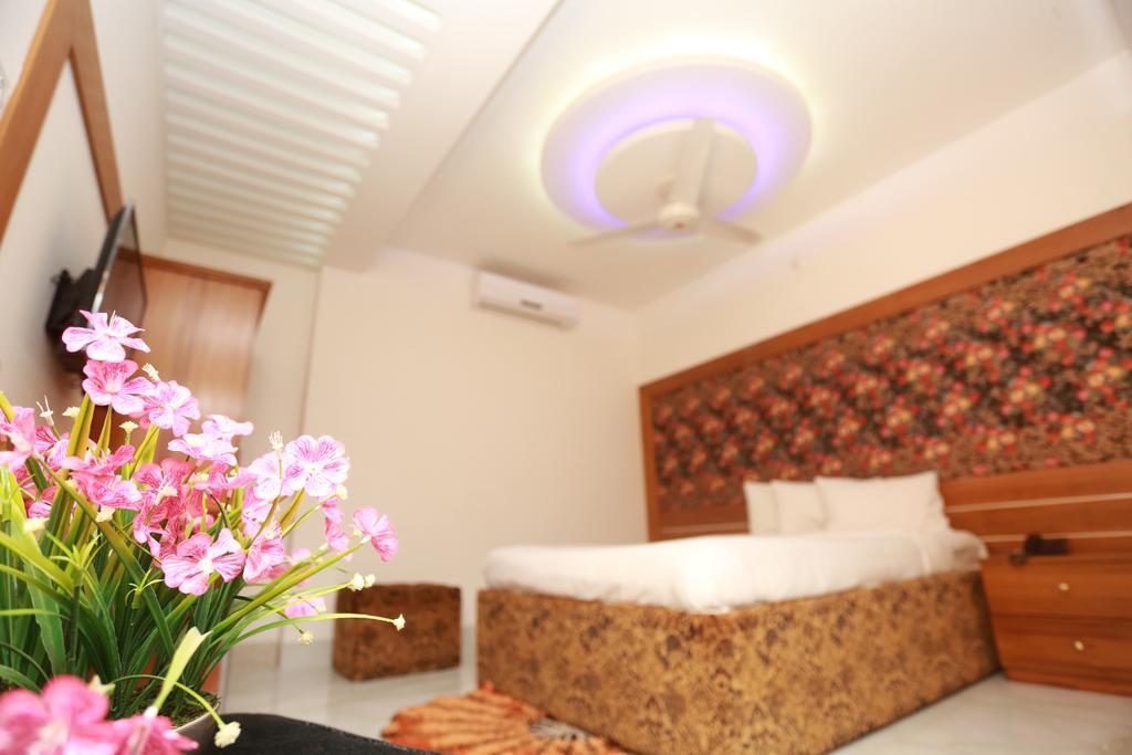 Nagar Valley Hotel Ltd. Dhaka Buitenkant foto