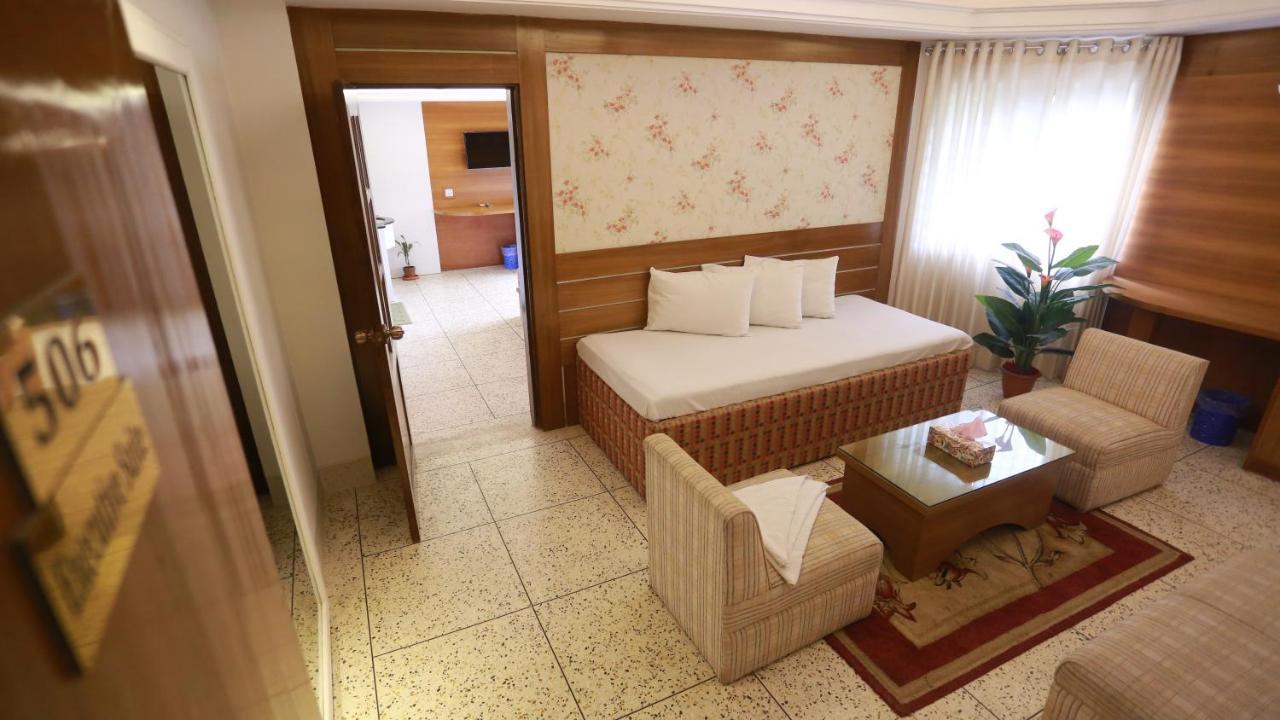 Nagar Valley Hotel Ltd. Dhaka Buitenkant foto