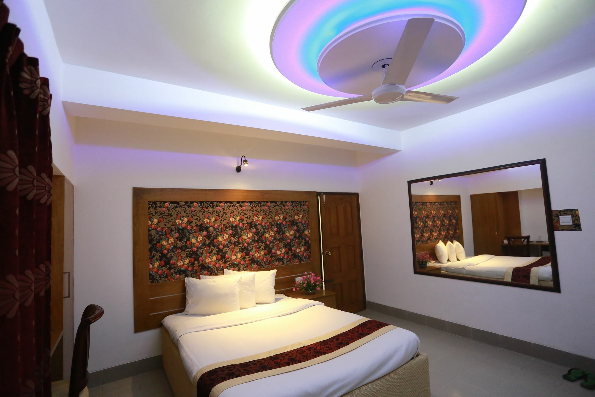 Nagar Valley Hotel Ltd. Dhaka Buitenkant foto